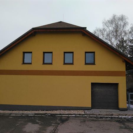 Vinoteka "U Kozu" Hotell Nové Město nad Metují Eksteriør bilde